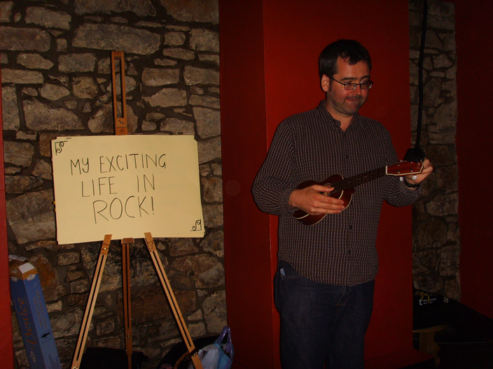 Uke tuning before the show.